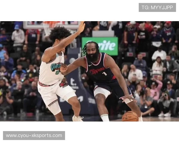 哈登与球队的裂缝：谁该为快船的失败负责？